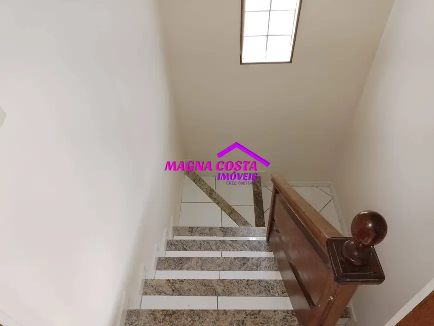 Casa com 3 quartos à venda, 138m2 em Vila Valqueire, Rio De Janeiro - RJ - imagem 3 Foto 3 de Casa com 3 quartos à venda, 138m2 em Vila Valqueire, Rio De Janeiro - RJ