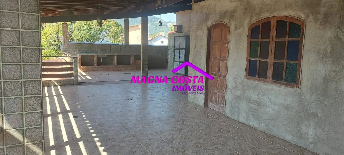 Casa com 5 quartos à venda, 400m2 em Mangaratiba - RJ - imagem 3 Foto 3 de Casa com 5 quartos à venda, 400m2 em Mangaratiba - RJ