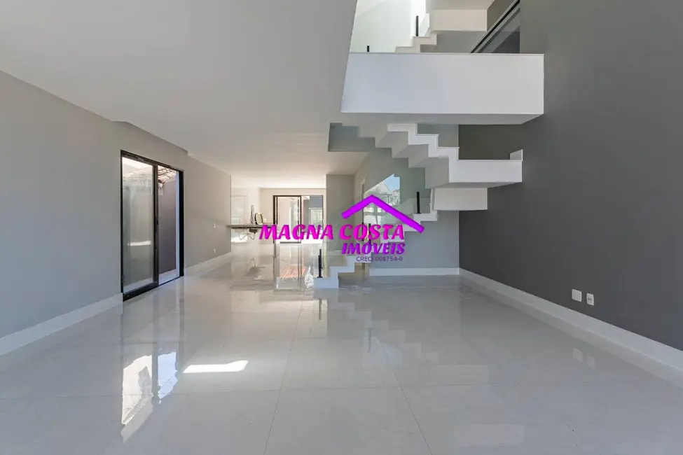 Casa com 4 quartos à venda, 360m2 em Barra da Tijuca, Rio De Janeiro - RJ - imagem 4 Foto 4 de Casa com 4 quartos à venda, 360m2 em Barra da Tijuca, Rio De Janeiro - RJ