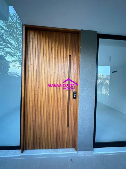 Casa com 4 quartos à venda, 350m2 em Barra da Tijuca, Rio De Janeiro - RJ - imagem 4 Foto 4 de Casa com 4 quartos à venda, 350m2 em Barra da Tijuca, Rio De Janeiro - RJ