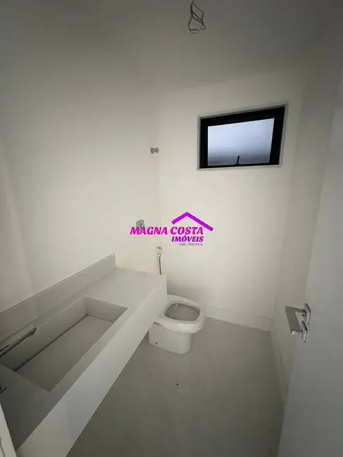 Casa com 4 quartos à venda, 350m2 em Barra da Tijuca, Rio De Janeiro - RJ - imagem 8 Foto 8 de Casa com 4 quartos à venda, 350m2 em Barra da Tijuca, Rio De Janeiro - RJ