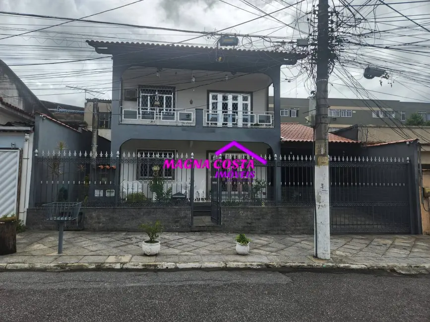 Foto 1 de Casa com 4 quartos à venda, 317m2 em Jardim Sulacap, Rio De Janeiro - RJ