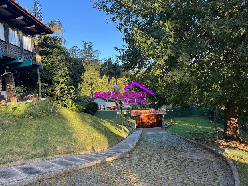 Foto 5 de Casa com 7 quartos à venda, 2500m2 em Albuquerque, Teresopolis - RJ