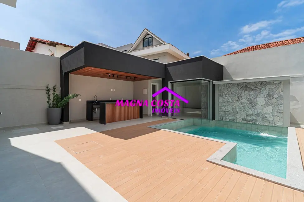 Casa com 4 quartos à venda, 350m2 em Barra da Tijuca, Rio De Janeiro - RJ - imagem 8 Foto 8 de Casa com 4 quartos à venda, 350m2 em Barra da Tijuca, Rio De Janeiro - RJ