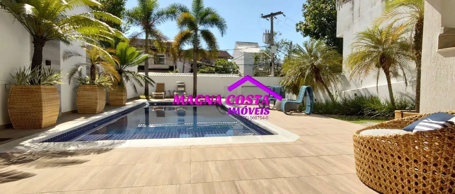 Casa com 5 quartos à venda, 528m2 em Vila Valqueire, Rio De Janeiro - RJ - imagem 2 Foto 2 de Casa com 5 quartos à venda, 528m2 em Vila Valqueire, Rio De Janeiro - RJ