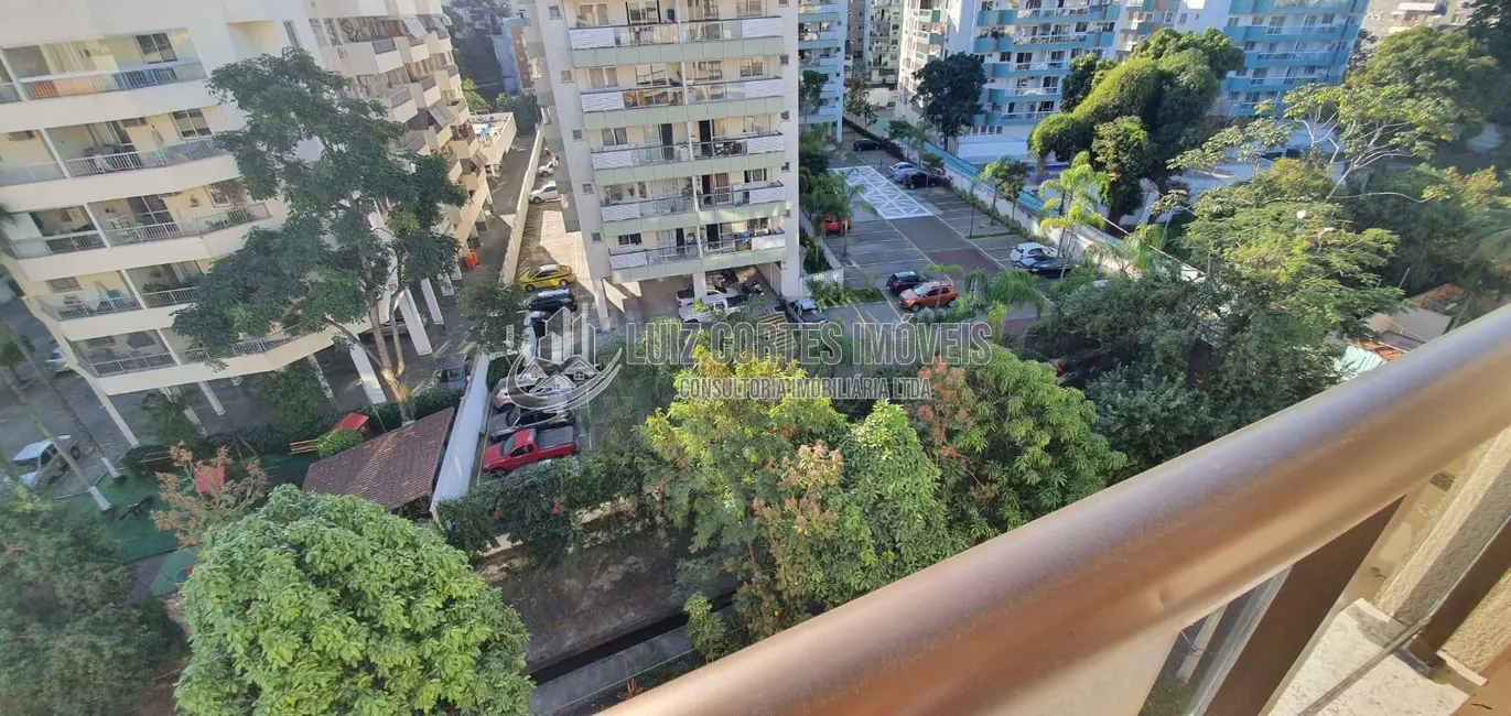 Foto 3 de Cobertura com 3 quartos à venda e para alugar, 170m2 em Freguesia (Jacarepaguá), Rio De Janeiro - RJ