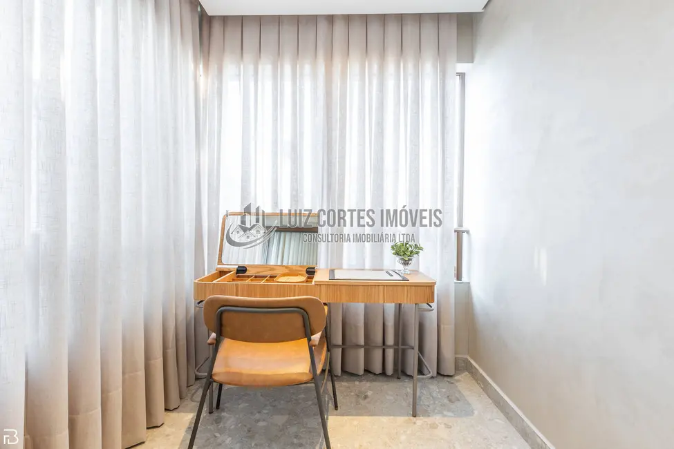 Apartamento com 3 quartos à venda, 166m2 em Morada da Colina, Uberlandia - MG - imagem 8 Foto 8 de Apartamento com 3 quartos à venda, 166m2 em Morada da Colina, Uberlandia - MG