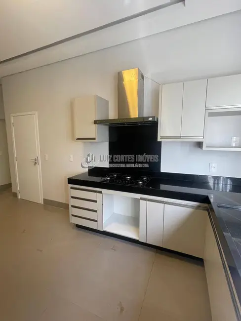 Foto 3 de Casa com 3 quartos à venda, 411m2 em Jardim Sul, Uberlandia - MG