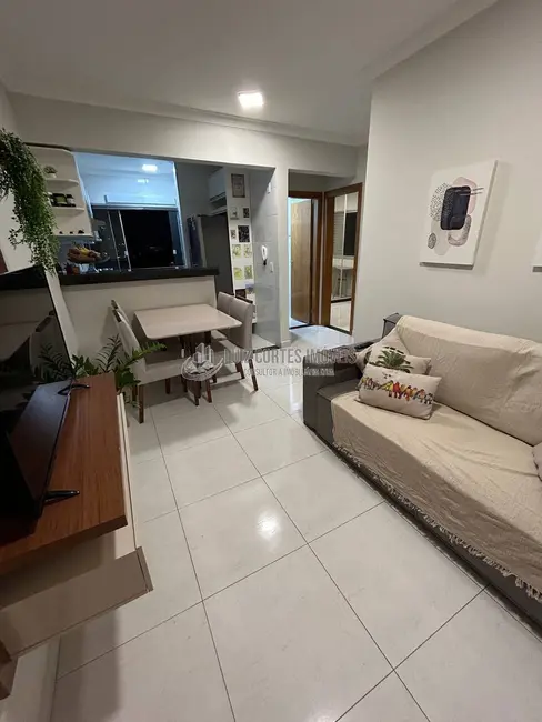 Foto 6 de Apartamento com 2 quartos à venda, 48m2 em Tubalina, Uberlandia - MG