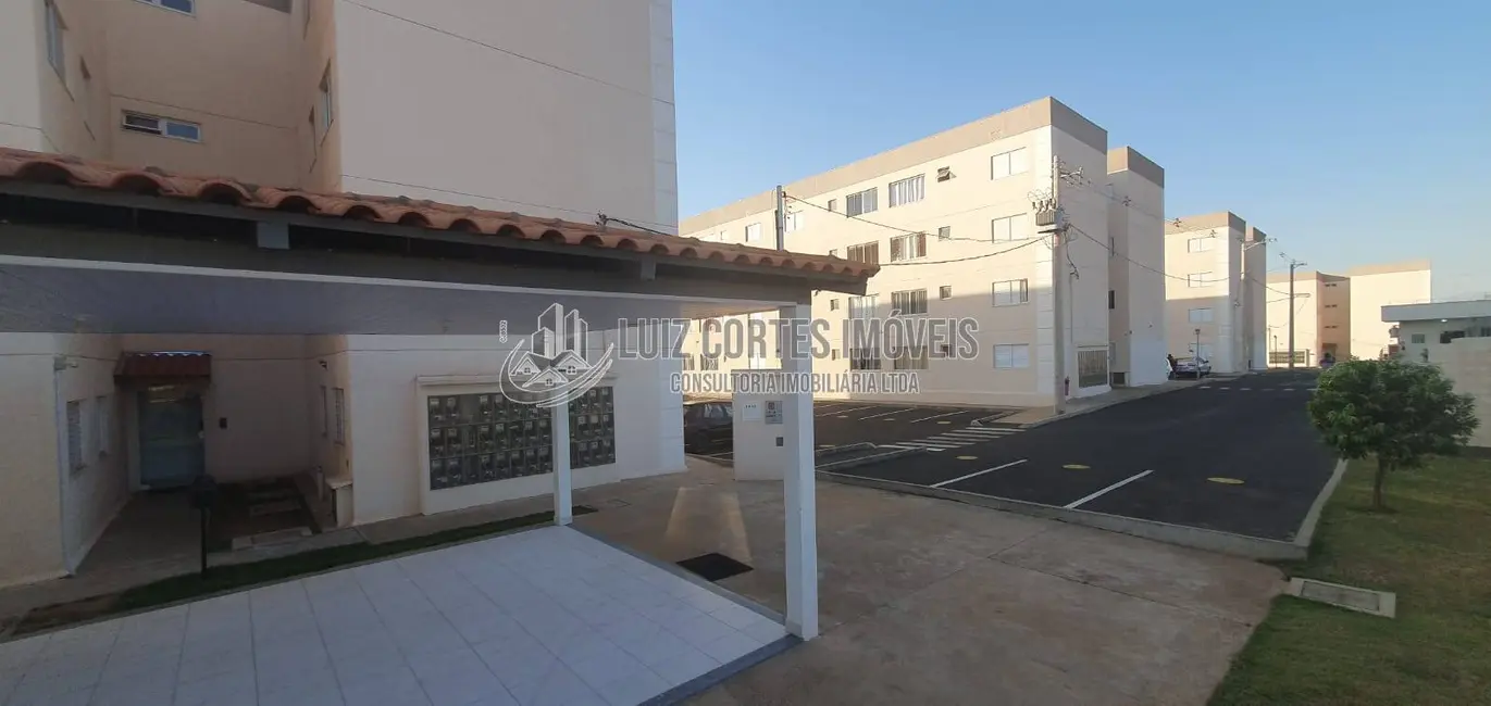 Apartamento com 2 quartos à venda, 47m2 em Loteamento Residencial Pequis, Uberlandia - MG - imagem 4 Foto 4 de Apartamento com 2 quartos à venda, 47m2 em Loteamento Residencial Pequis, Uberlandia - MG