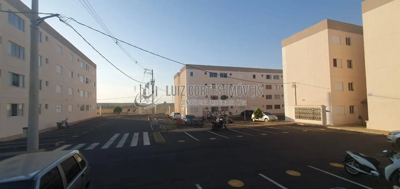 Apartamento com 2 quartos à venda, 47m2 em Loteamento Residencial Pequis, Uberlandia - MG - imagem 5 Foto 5 de Apartamento com 2 quartos à venda, 47m2 em Loteamento Residencial Pequis, Uberlandia - MG
