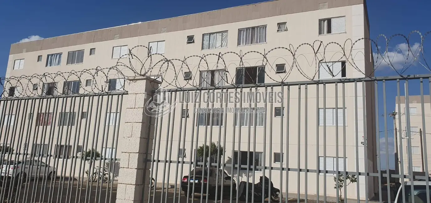 Foto 8 de Apartamento com 2 quartos à venda, 47m2 em Loteamento Residencial Pequis, Uberlandia - MG