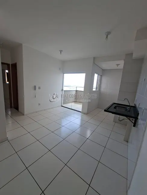 Foto 2 de Apartamento com 2 quartos à venda, 52m2 em Laranjeiras, Uberlandia - MG