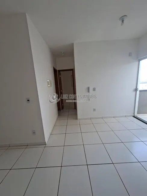 Foto 3 de Apartamento com 2 quartos à venda, 52m2 em Laranjeiras, Uberlandia - MG