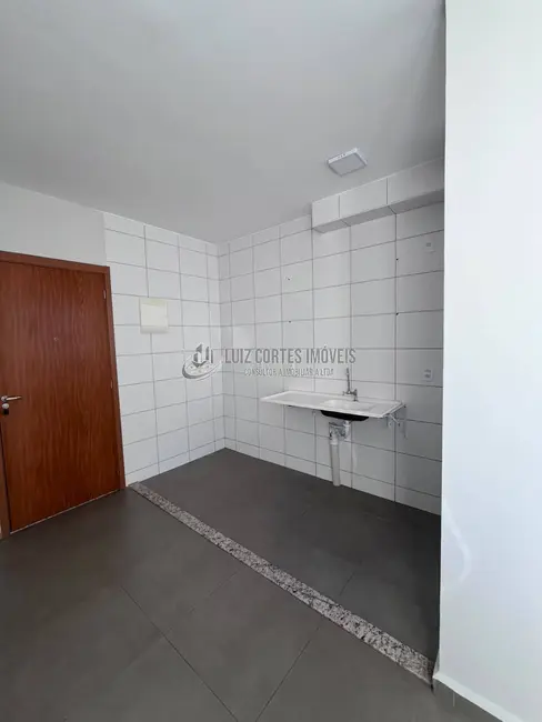 Foto 6 de Apartamento com 2 quartos à venda, 42m2 em Gávea, Uberlandia - MG