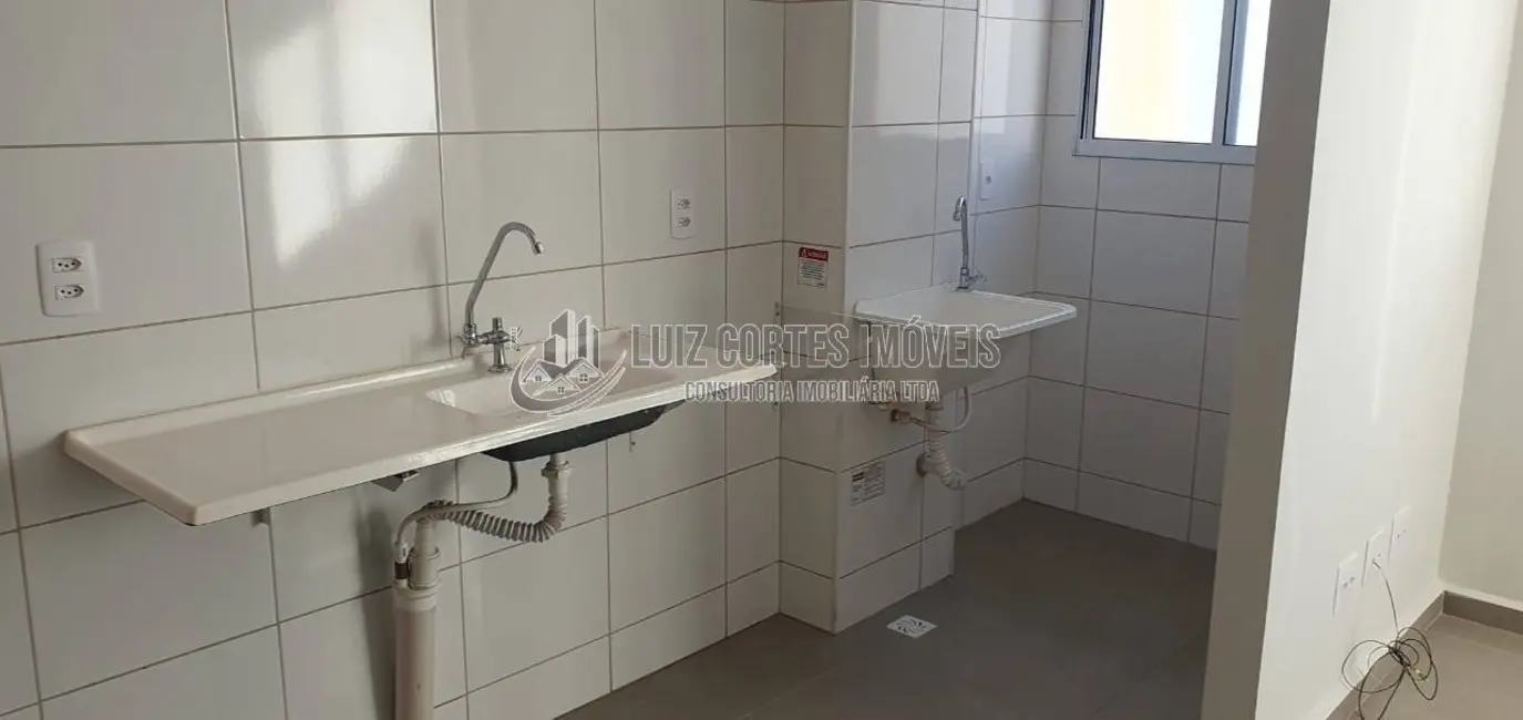 Foto 8 de Apartamento com 2 quartos à venda, 42m2 em Gávea, Uberlandia - MG