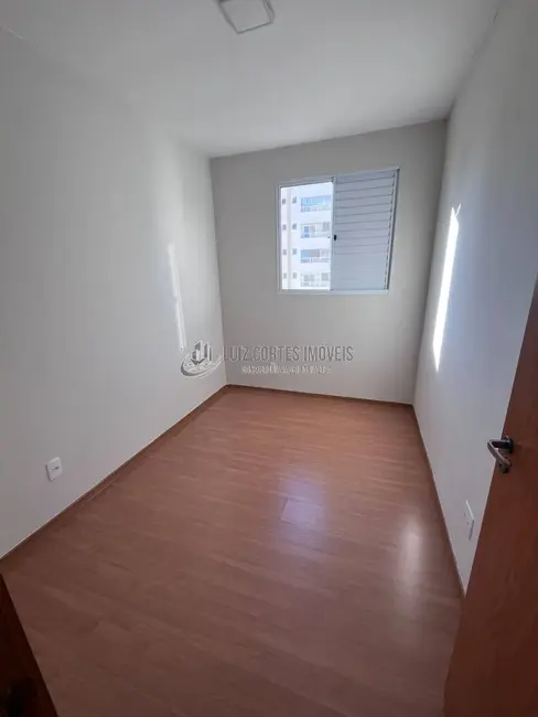 Foto 9 de Apartamento com 2 quartos à venda, 42m2 em Gávea, Uberlandia - MG