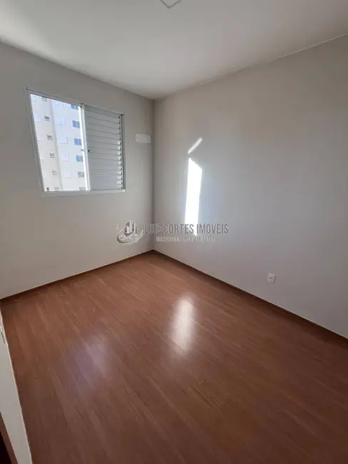 Foto 8 de Apartamento com 2 quartos à venda, 42m2 em Gávea, Uberlandia - MG