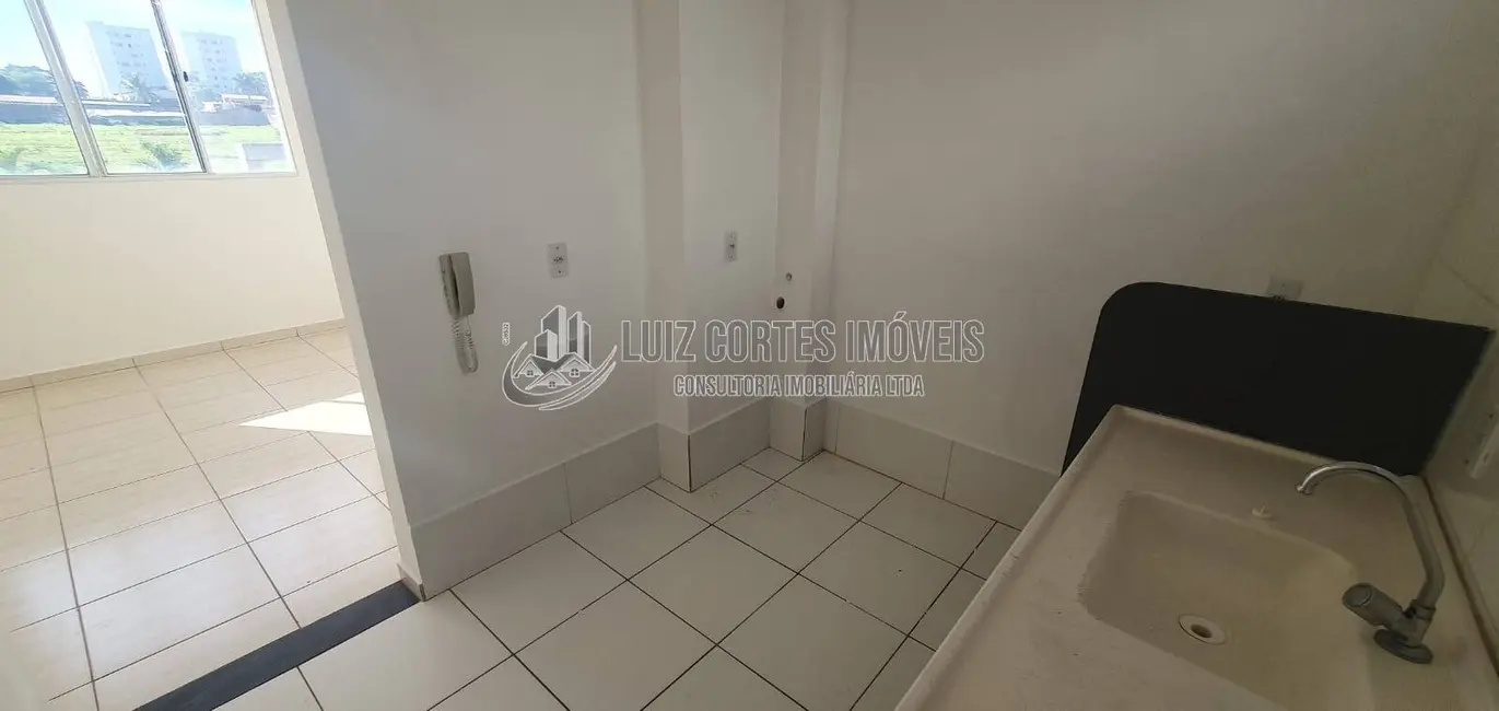 Foto 8 de Apartamento com 2 quartos à venda, 46m2 em Chácaras Tubalina e Quartel, Uberlandia - MG