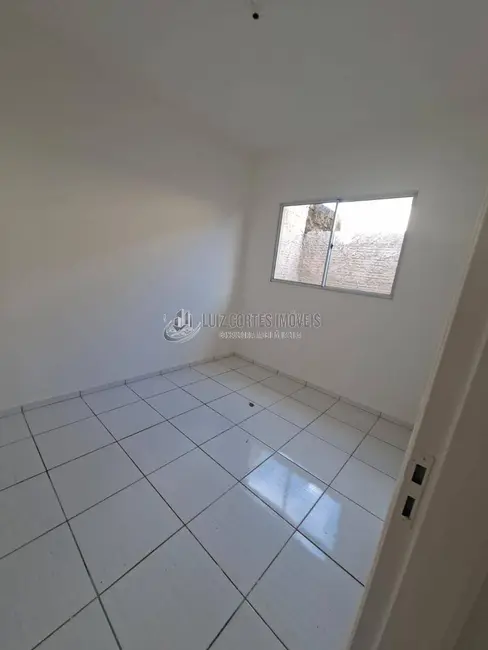 Foto 9 de Casa com 2 quartos à venda, 105m2 em Uberlandia - MG
