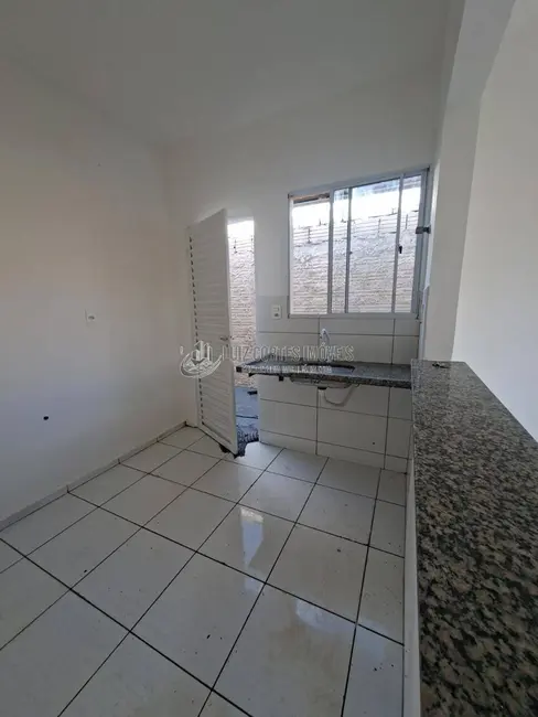 Foto 4 de Casa com 2 quartos à venda, 105m2 em Uberlandia - MG