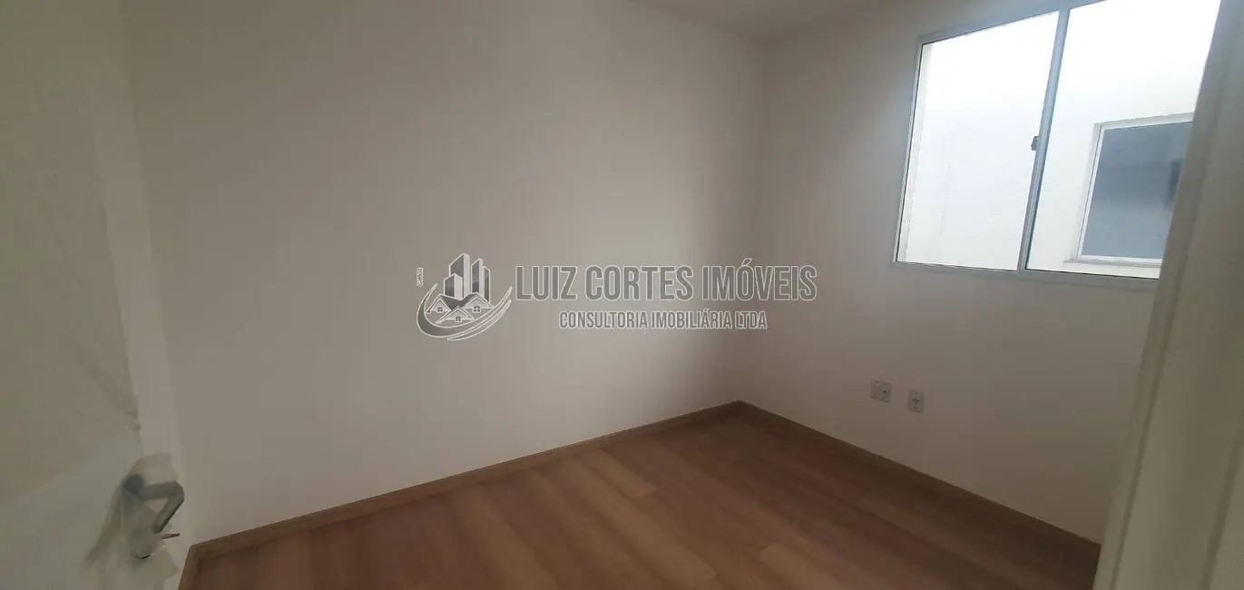 Foto 9 de Apartamento com 2 quartos à venda, 46m2 em Chácaras Tubalina e Quartel, Uberlandia - MG