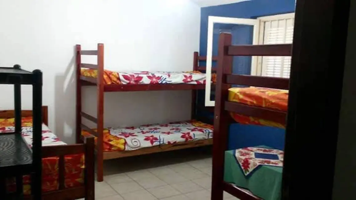 Foto 4 de Casa com 7 quartos à venda, 300m2 em Ubatuba - SP