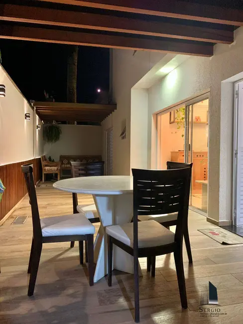 Foto 6 de Apartamento com 2 quartos à venda, 116m2 em Silop, Ubatuba - SP