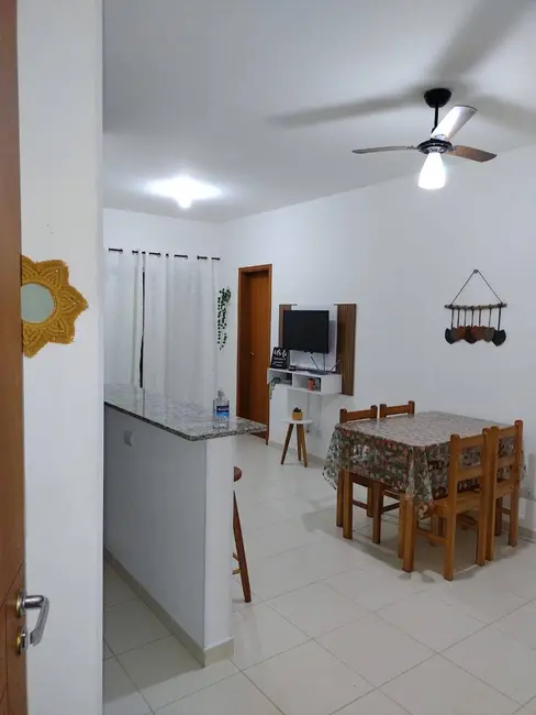 Foto 2 de Casa com 2 quartos à venda, 69m2 em Ubatuba - SP