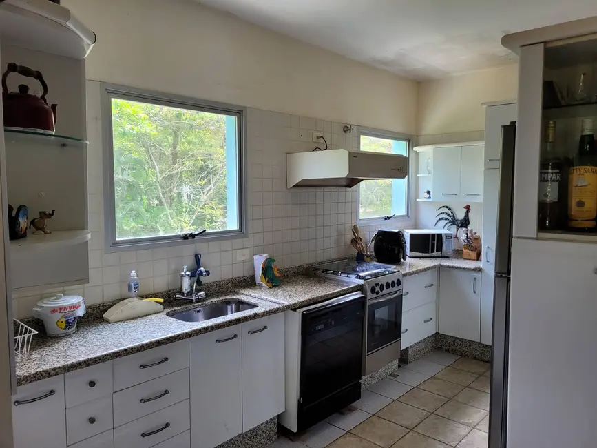 Foto 5 de Apartamento com 3 quartos à venda, 221m2 em Ubatuba - SP