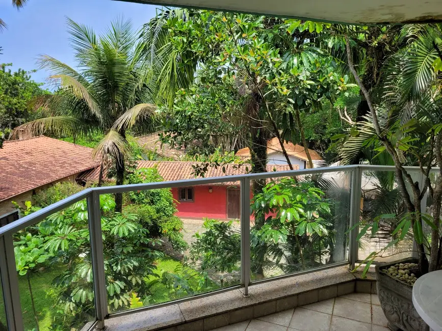 Foto 3 de Apartamento com 3 quartos à venda, 221m2 em Ubatuba - SP