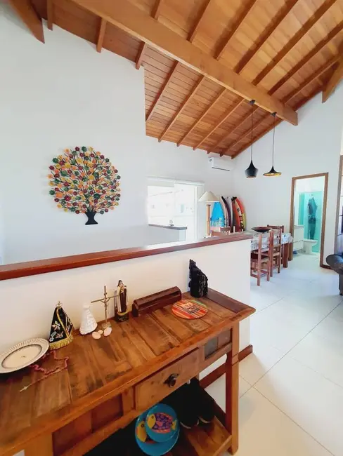 Foto 1 de Apartamento com 3 quartos à venda, 165m2 em Ubatuba - SP