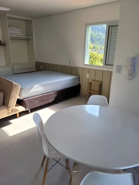 Foto 4 de Apartamento com 1 quarto à venda, 41m2 em Ubatuba - SP