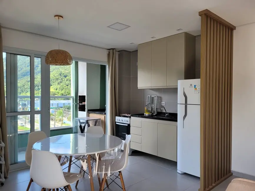 Foto 2 de Apartamento com 1 quarto à venda, 41m2 em Ubatuba - SP