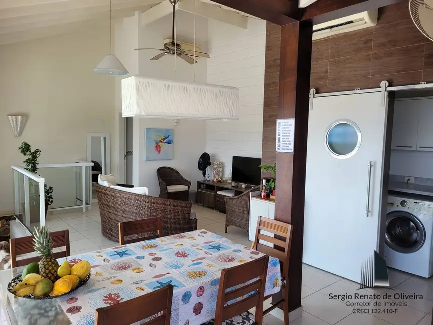 Foto 3 de Apartamento com 4 quartos à venda, 235m2 em Ubatuba - SP