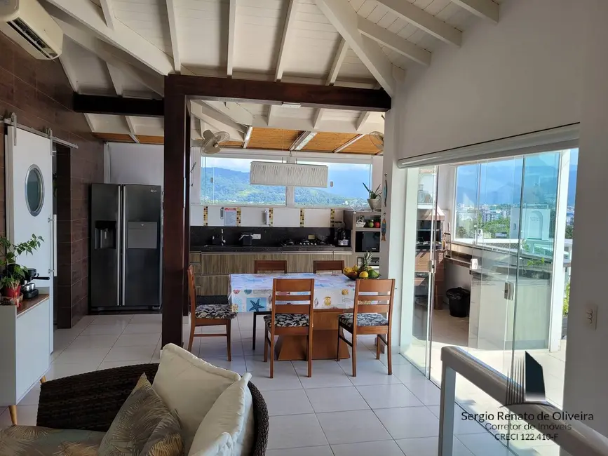 Foto 8 de Apartamento com 4 quartos à venda, 235m2 em Ubatuba - SP