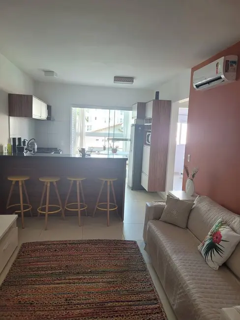 Foto 3 de Apartamento com 2 quartos à venda, 67m2 em Ubatuba - SP