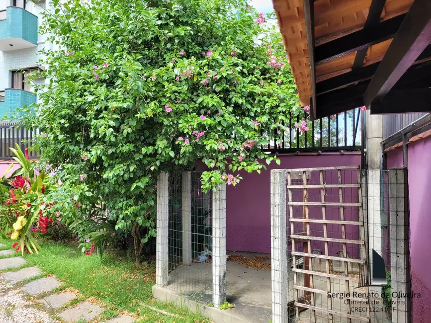 Foto 5 de Casa com 4 quartos à venda, 320m2 em Ubatuba - SP