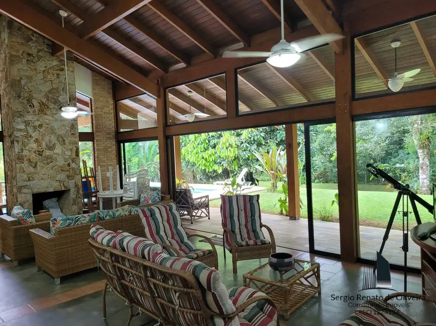 Foto 2 de Casa com 4 quartos à venda, 630m2 em Ubatuba - SP