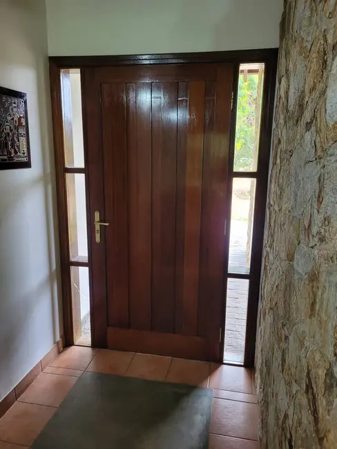 Foto 4 de Casa com 4 quartos à venda, 630m2 em Ubatuba - SP