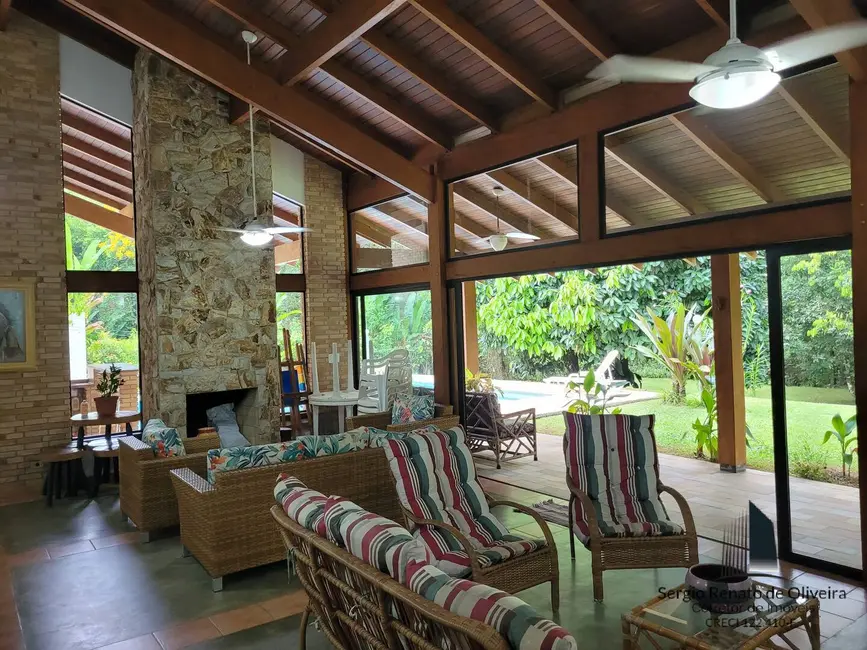 Casa com 4 quartos à venda, 630m2 em Ubatuba - SP - imagem 3 Foto 3 de Casa com 4 quartos à venda, 630m2 em Ubatuba - SP