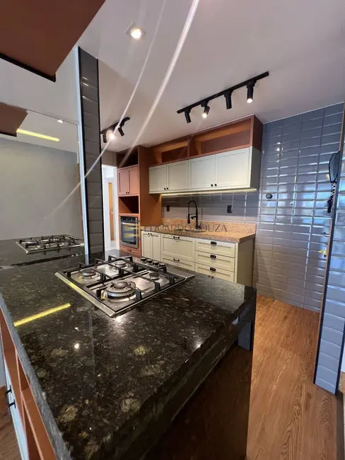 Apartamento com 3 quartos à venda, 115m2 em Itapuã, Vila Velha - ES - imagem 8 Foto 8 de Apartamento com 3 quartos à venda, 115m2 em Itapuã, Vila Velha - ES