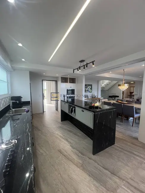 Foto 8 de Casa com 5 quartos à venda, 400m2 em Santa Paula II, Vila Velha - ES