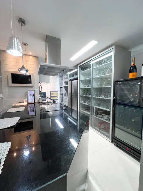 Foto 9 de Apartamento com 4 quartos à venda, 146m2 em Itapuã, Vila Velha - ES