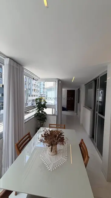 Foto 3 de Apartamento com 4 quartos à venda, 254m2 em Praia da Costa, Vila Velha - ES