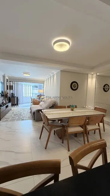 Foto 8 de Apartamento com 4 quartos à venda, 254m2 em Praia da Costa, Vila Velha - ES