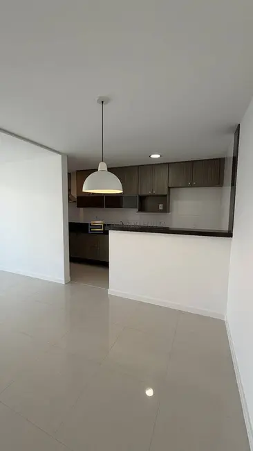 Foto 8 de Apartamento com 3 quartos para alugar, 90m2 em Praia da Costa, Vila Velha - ES