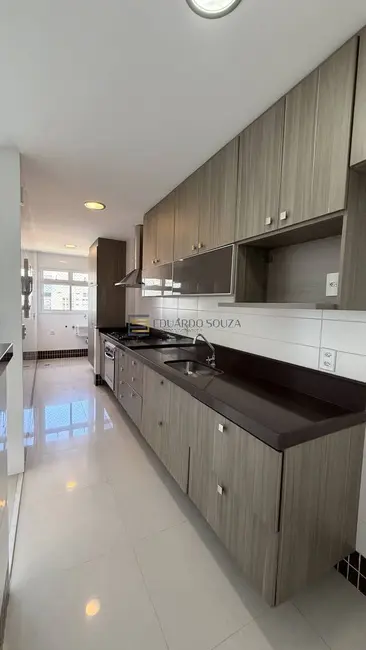 Foto 6 de Apartamento com 3 quartos para alugar, 90m2 em Praia da Costa, Vila Velha - ES