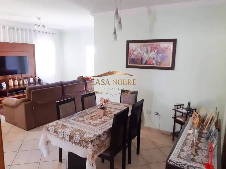 Foto 4 de Casa com 4 quartos à venda, 300m2 em Parque São Luís, Taubate - SP