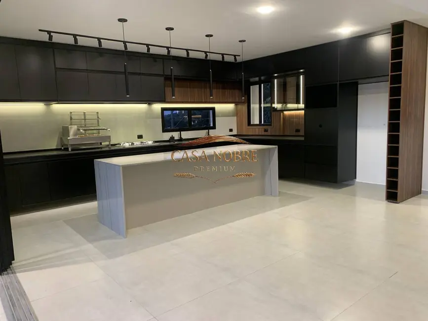 Foto 8 de Casa com 4 quartos à venda, 848m2 em Chácara São Félix, Taubate - SP